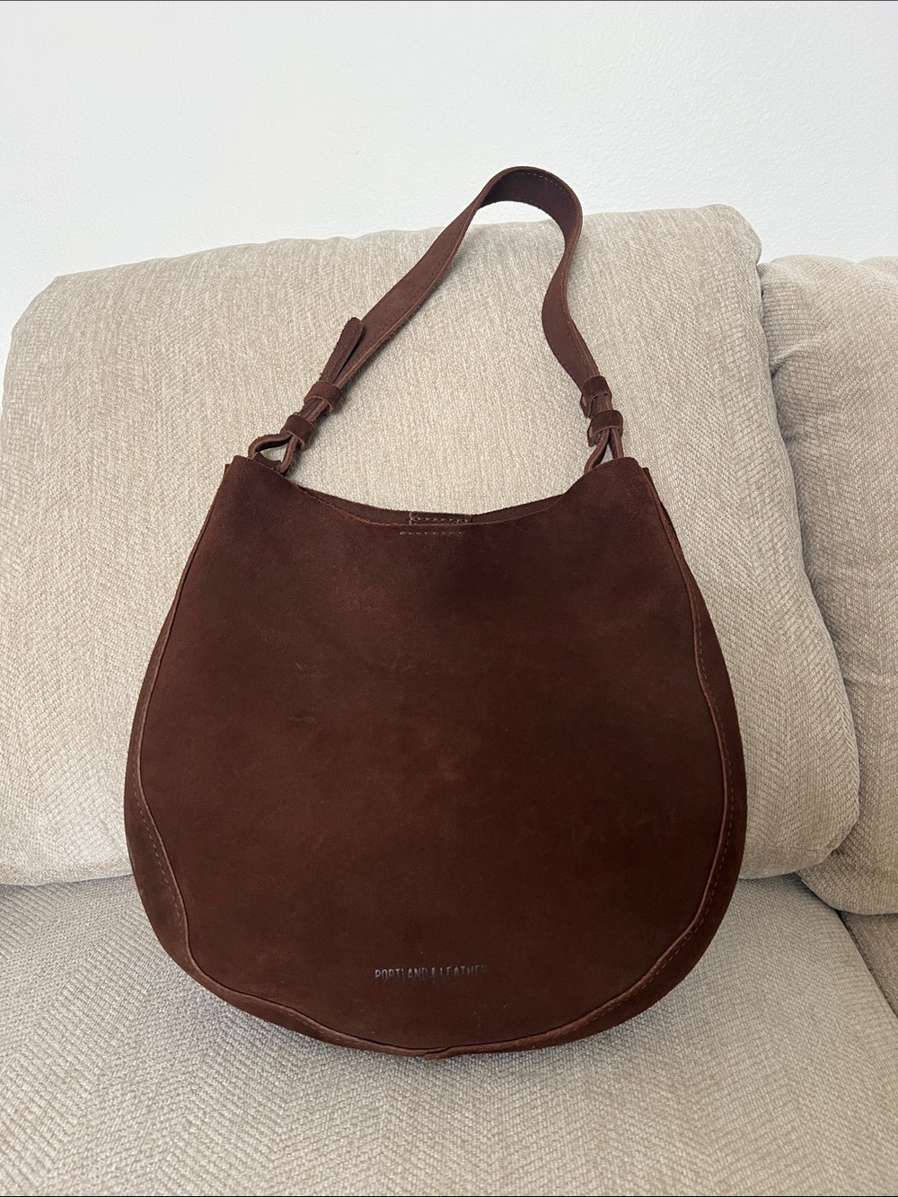 Portland Leather Brown Suede Crescent Shoulder Bag Large - Picture 3 of 11